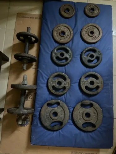Anilhas e halteres (combo 36kg)