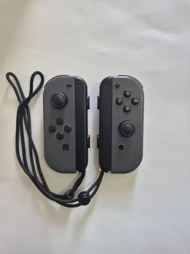 Par de Controles Nintendo Switch Joy-Cons Cinza Originais Funcionando Perfeitamente