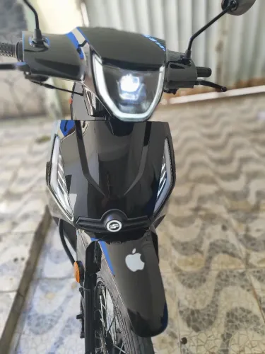 Moto Praticamente zero apenas 180 km