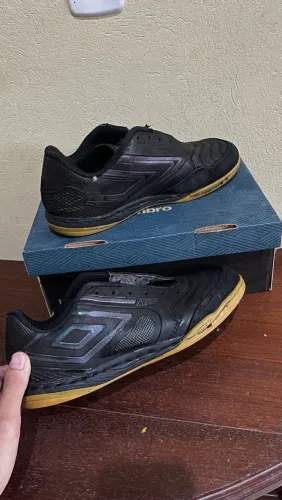 Umbro pro 5 club tam 41