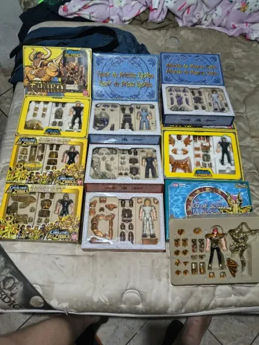 BONECOS ANTIGOS CDZ (DETALHES NA DESCRIÇÃO)