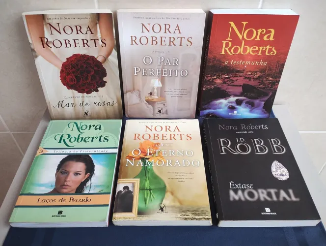 Livros Nora Roberts em perfeito estado de conservação 