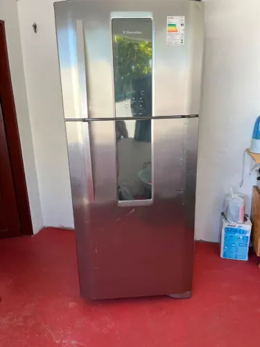 Geladeira Electrolux DF80
