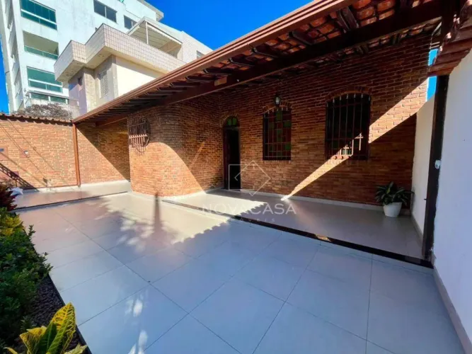 Casa com 3 dormitórios para alugar, 213 m² por R$ 5.000,00/mês - Dona Clara - Belo Horizon
