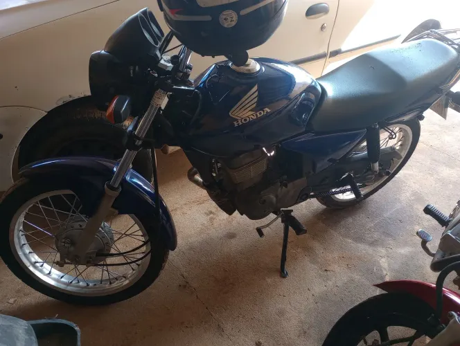 150 titan ES 2004