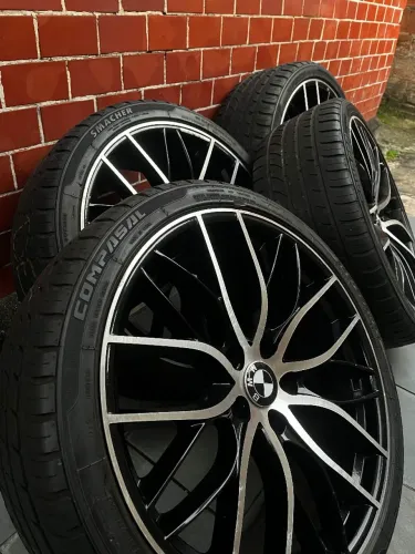 JOGO DE RODAS ARO 20 ESTILO BMW M-PERFORMANCE (5x120) + PNEUS