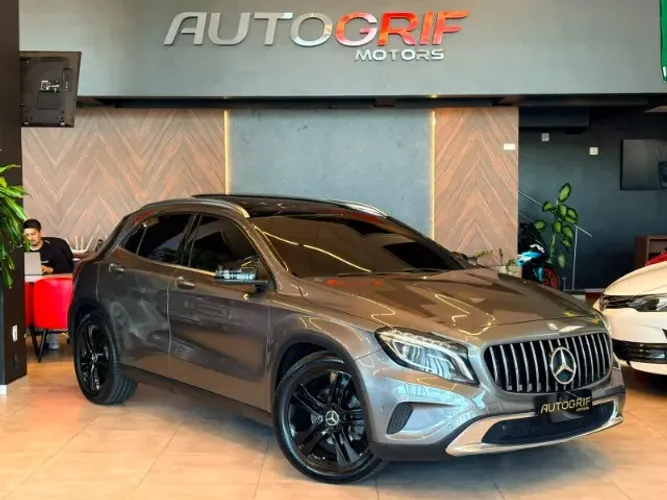 Mercedes-Benz GLA 200 Vis. Black ED. 1.6 TB 16V Aut. 2015