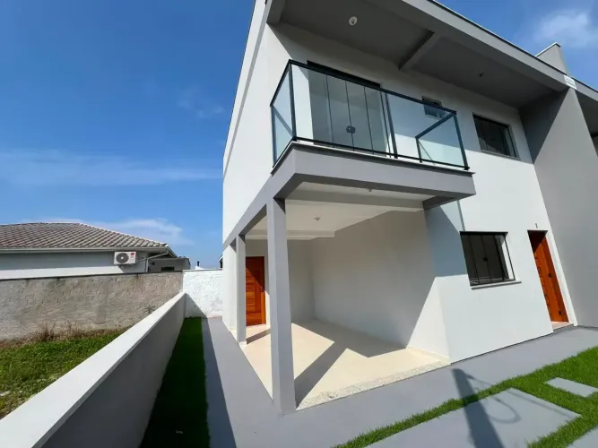 wla/Sobrado para venda com 89 metros quadrados com 3 quartos em Forquilhas - São José - SC