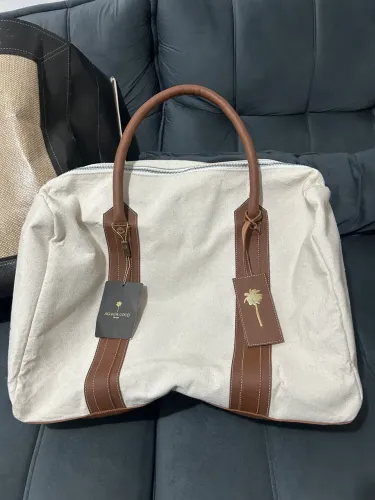 Vendo bolsa de viagem da água de coco