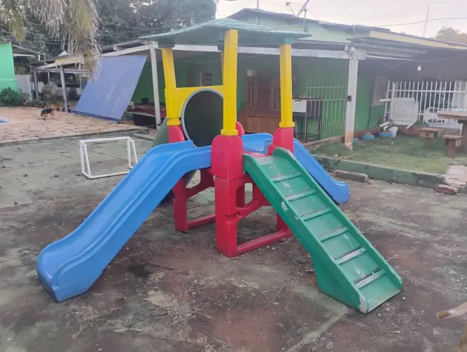 PLAYGROUND OUTDOOR 