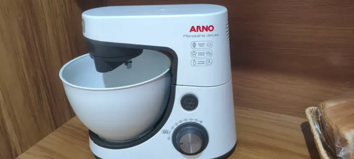 Vendo essa Batedeira Planetária Arno