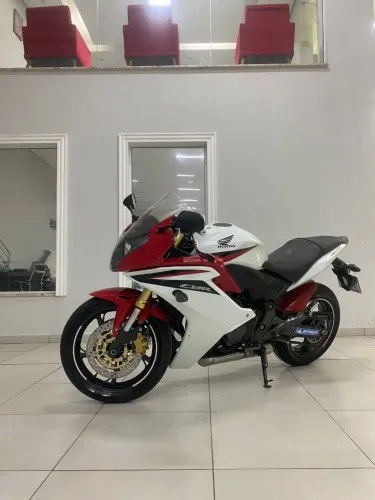 Honda/CBR 600f Aceito troca