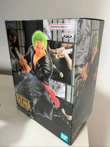 action figure roronoa zoro