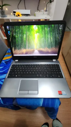 Notebook Dell Inspiron 5537 i7 8GB 128GB Radeon 3D Win10