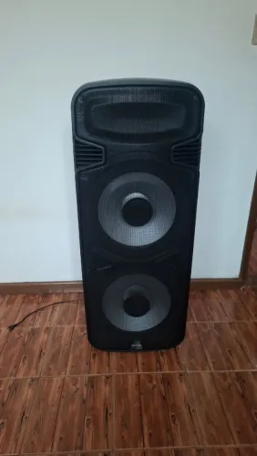 Caixa de som Torre Multilaser