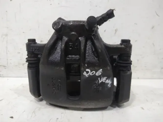 Pinça Freio Peugeot 206 207 Dianteiro Esquerdo 2003 A 2004
