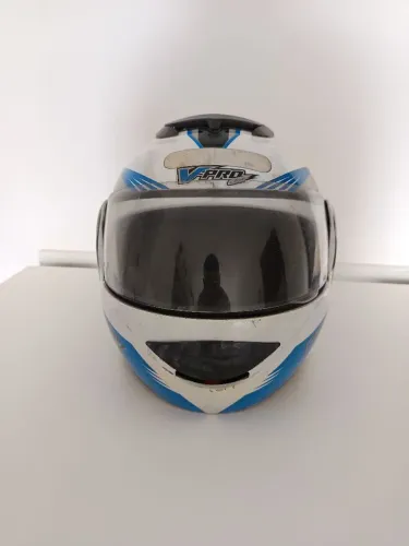 CAPACETE PRO TORK V-PRO JET 2 CARBON BRANCO - AZUL TAM. 60, COM CERTIFICAÇÃO DO INMETRO.<br>
