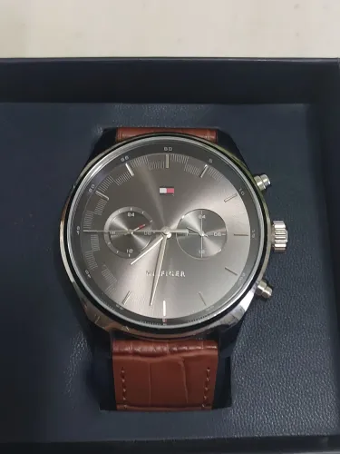 Vendo Relógio Tommy Hilfiger