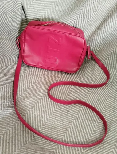 Bolsa Schutz rosa tiracolo