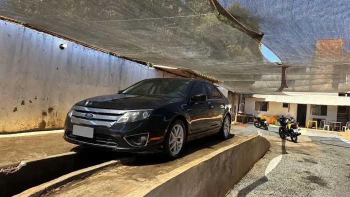 Ford Fusion SEL 3.0 V6 AWD 24V 243cv Aut. 2010