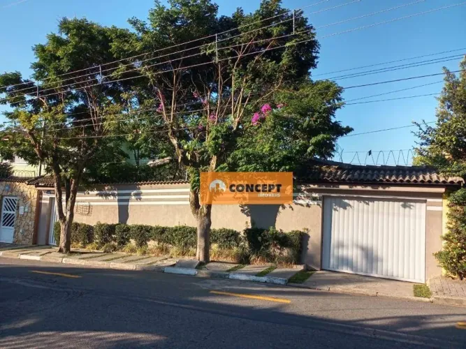 Casa com 3 dormitórios à venda, 306 m² por R$ 1.900.000,00 - Vila Romanópolis - Ferraz de