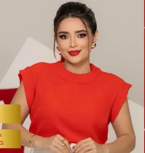 Blusa vermelha manga curta