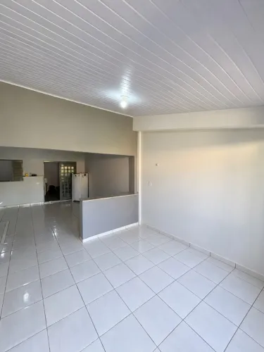CASA SEMI MOBILIADA NA 804 SUL