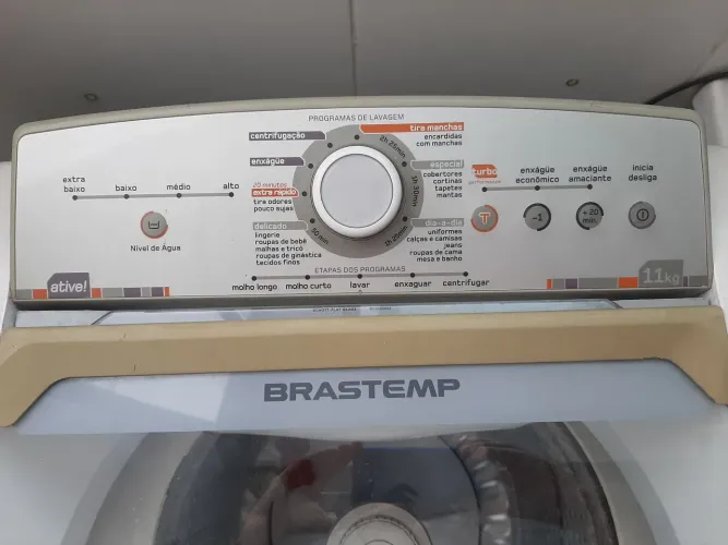 Máquina de lavar roupas Brastemp ative! 11kg