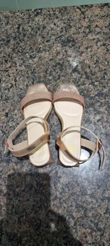 Sandália Molekinha Metal Glamour/Gliter mini shine ouro rosado