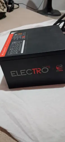 Fonte 550w gamer selo bronze