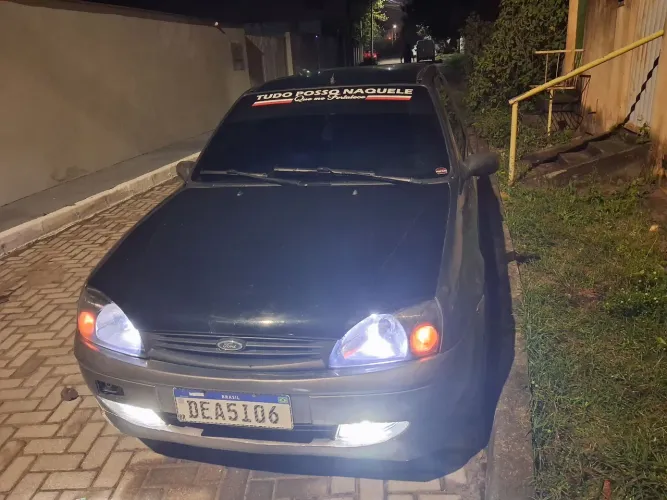 Ford Fiesta GL 1.0 3P 2001