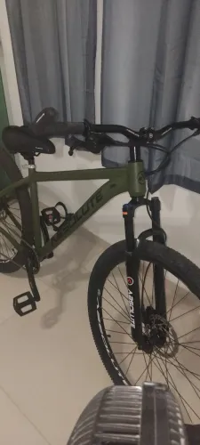 Vendo Bicicleta aro 29 12V tamanho 17 toda em alumínio ,zero bala 