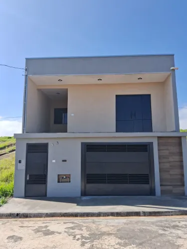 OPORTUNIDADE/ casa padrão 163m de construção, campos de São José congonhal MG
