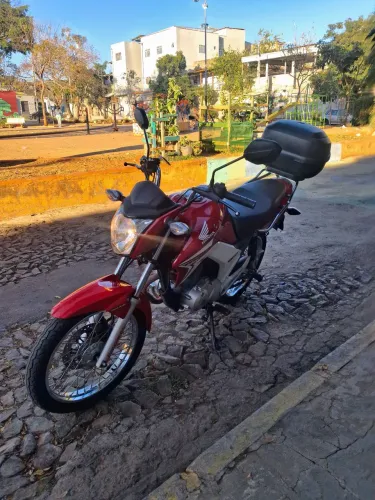 Honda CG 150 Fan 2014 - 42 mil km - Baú Givi - IPVA Pago - Muito Conservada
