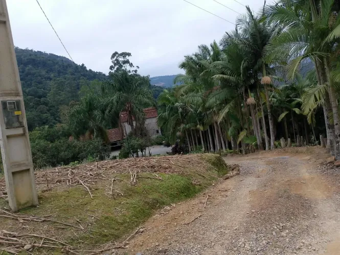 Sítio em presidente Nereu SC
