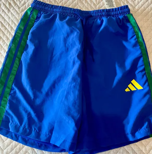 Bermuda Adidas