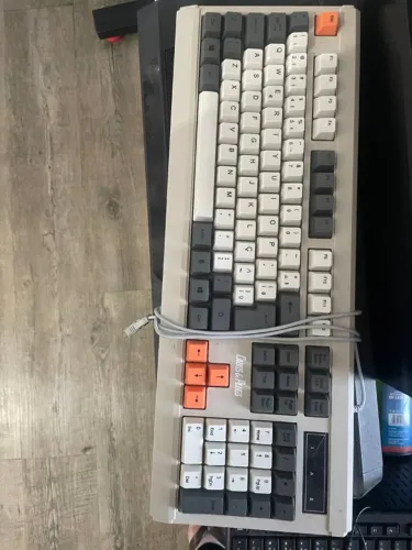 Teclado com fio