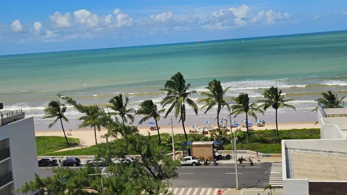 ALUGUEL MENSAL, DE FLAT EM INTERMARES, FRENTE MAR.