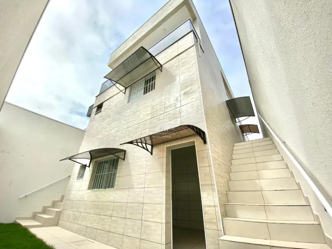 Casa com 3 quartos com 3 suítes