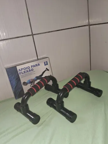 Apoio para flexão [alças com espumas para conforto]