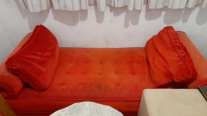 Sofá divã 