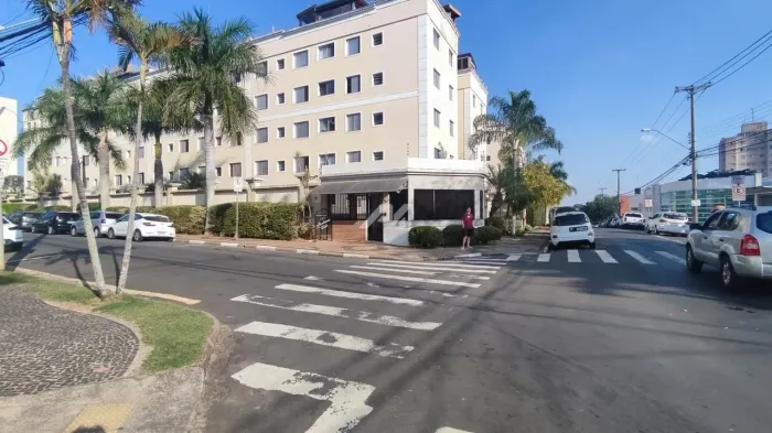 | Condomínio: CINTIA | - Vila João Jorge- Campinas/S.P. Apartamento a venda em frente ao S