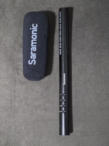 saramonic sr-tm1 bom microfone