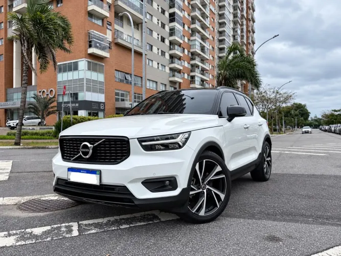 Volvo XC40 T-5 R-design 2.0 252cv AWD 2020