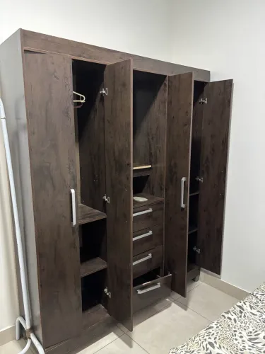 Guarda-roupa 