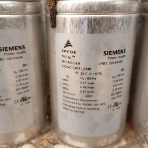 Capacitor