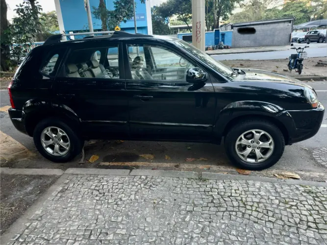 Hyundai Tucson 2.0 16V Mec. 2013