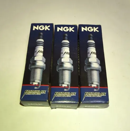 Vela de Ignição NGK Iridium IX CR9EIX (3521) 