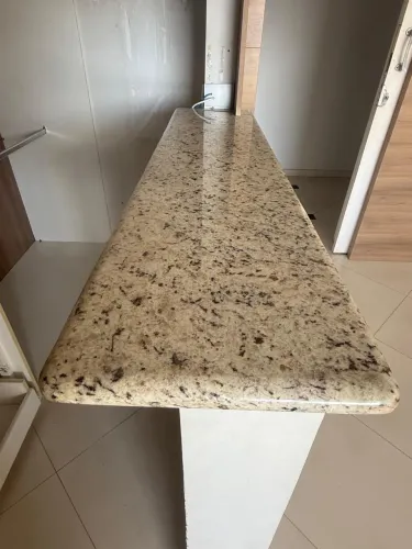 Vendo bancada granito Amarelo Icaraí