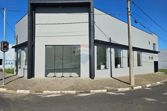 Prédio Comercial para Locação em Cosmópolis